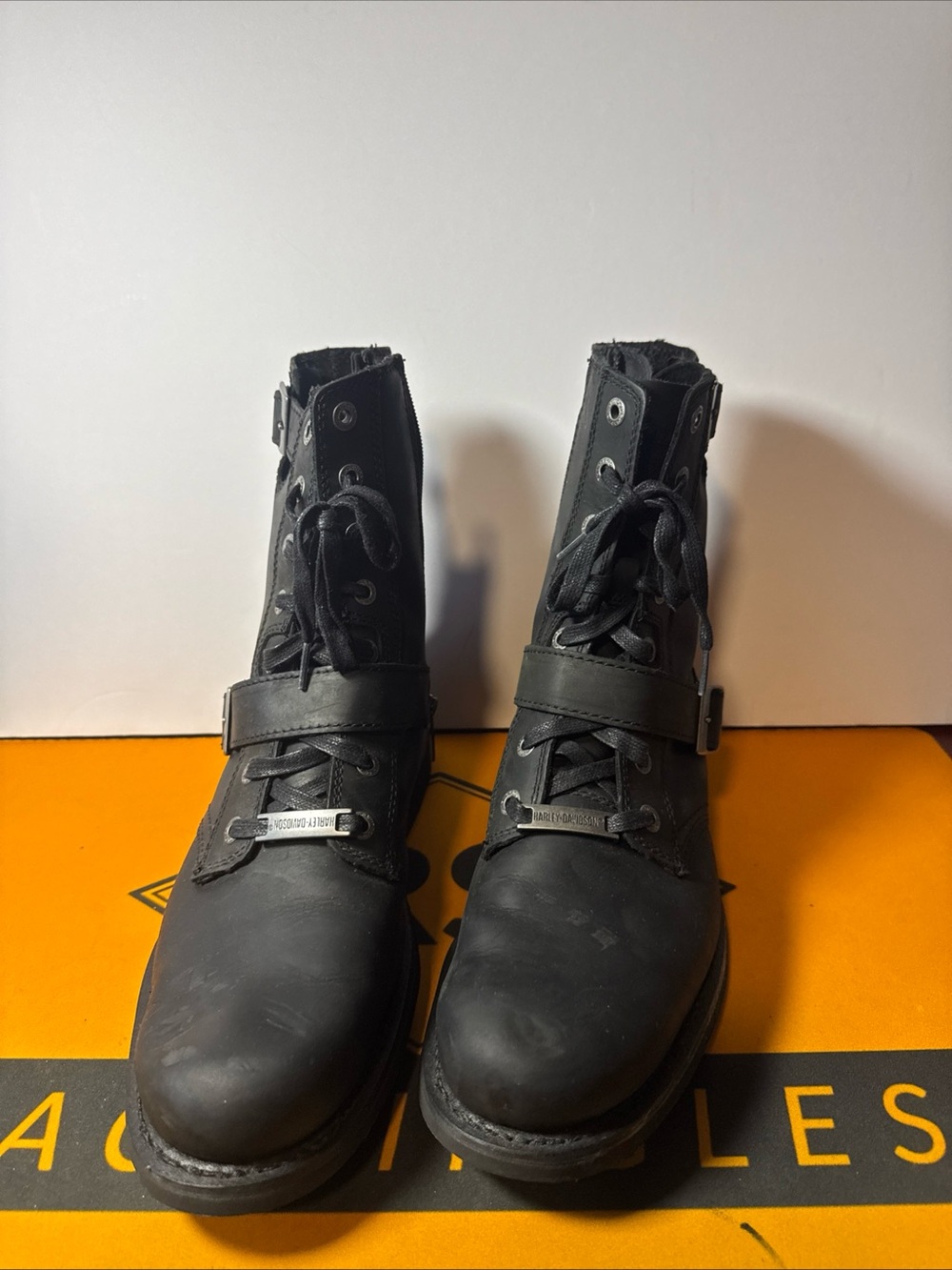 Harley Davidson D95264 Mens 11M Black Leather Riding Boots Lace Buckle Side Zip